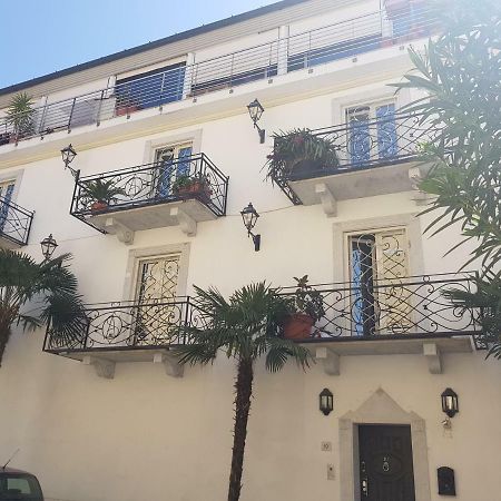 Rodeo Drive Apartment เวียเรจโจ ภายนอก รูปภาพ